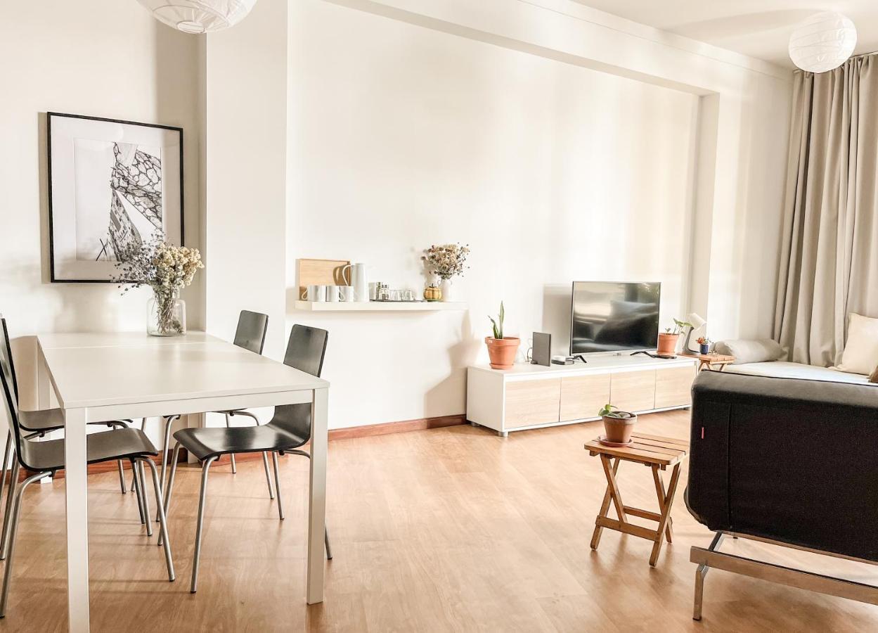 Central Loft With Free Parking Porto Exterior foto